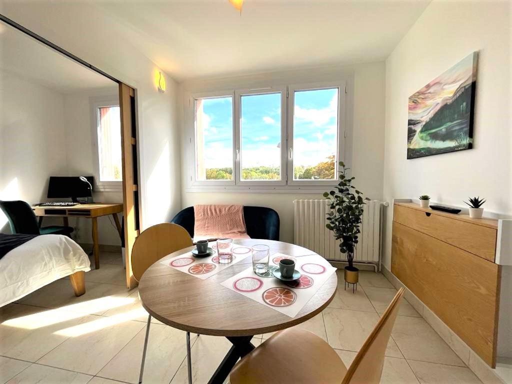 Le Prasino - Paisible Appartement Proche Rer - Bail Mobilite ماسي المظهر الخارجي الصورة